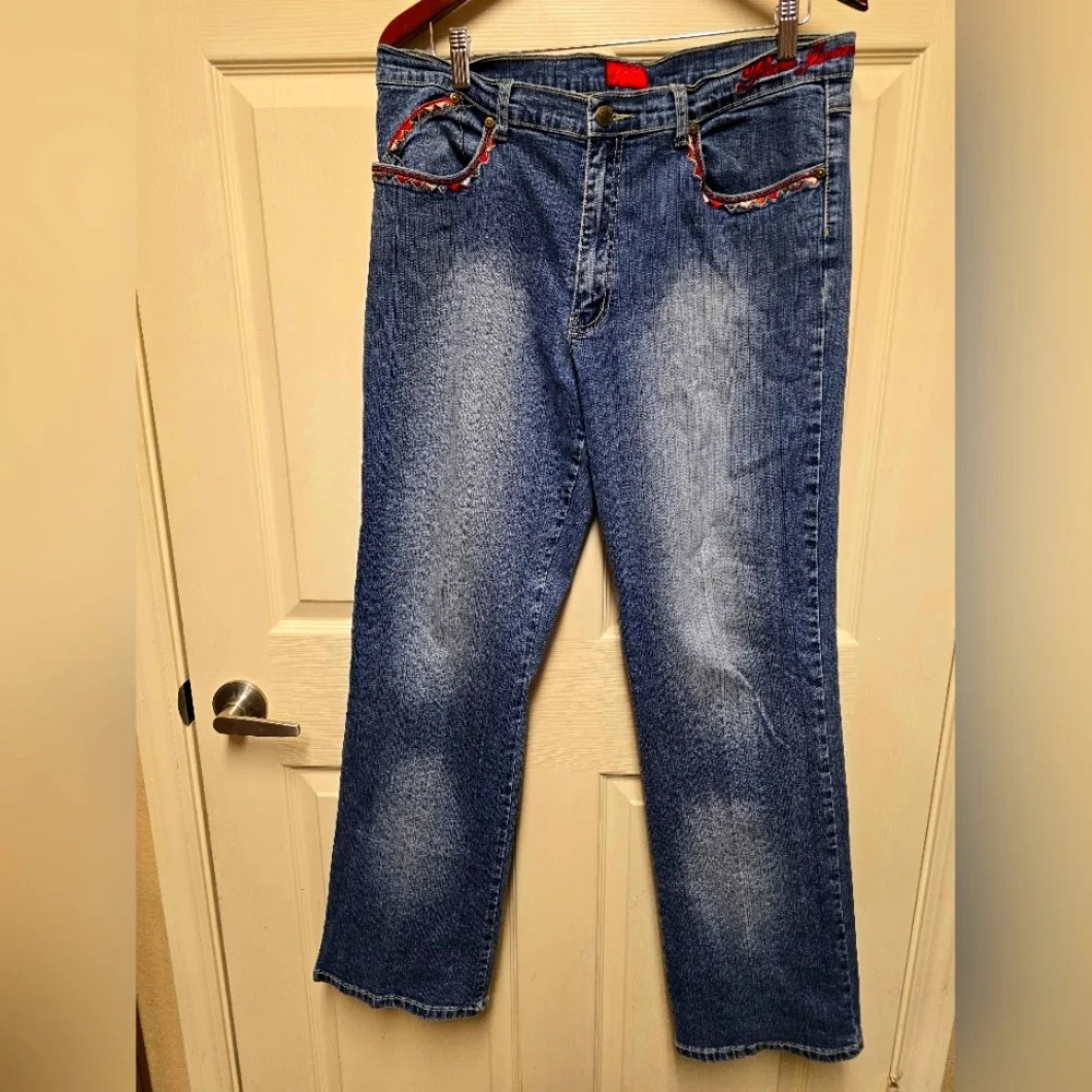 Women’s Paco Jeans Embroidered Pockets Sz 17